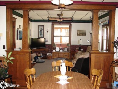 405 W Main St, Wayland, IA 52654 - photo 6