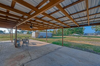9519 Hicks Rd, Needville, TX 77461 - photo 4