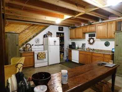 11921 Gore-Greendale Rd, Logan, OH 43138 - photo 4
