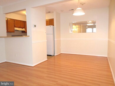 11431 Appledowre Way, Germantown, MD 20876 - photo 7