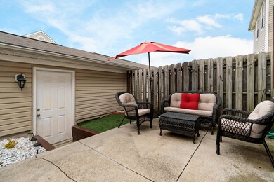 64 Highbluffs Blvd.