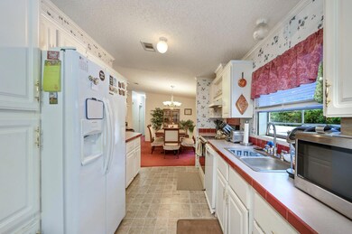 Kitchen angle 2