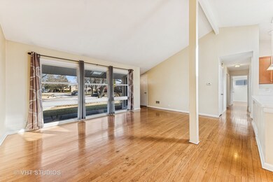 2739 Virginia Ln, Glenview, IL 60025 - photo 7