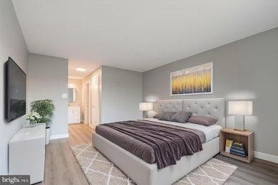 The Rotonda unit 203, McLean, VA 22102 - photo 5