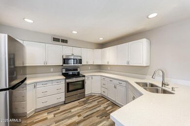 4833 N 63rd Ln, Phoenix, AZ 85033 - photo 4