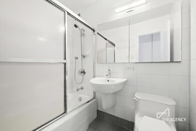 Chatham Towers Apartments unit 7-C, New York, NY 10038 - photo 5