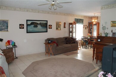 Living/Dining Area