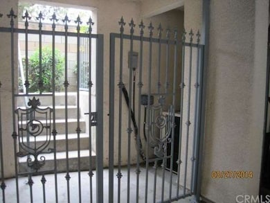 141 California St unit H, Arcadia, CA 91006 - photo 2