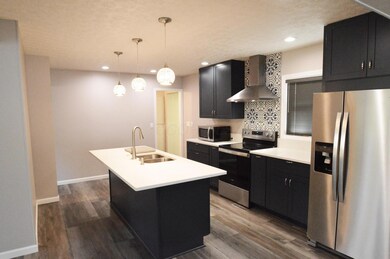 Kitchen 1