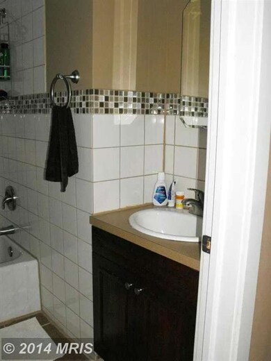 319 Commerce St, Waynesboro, PA 17268 - photo 6