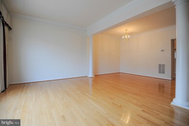 42686 Sandman Terrace, Chantilly, VA 20152 - photo 7