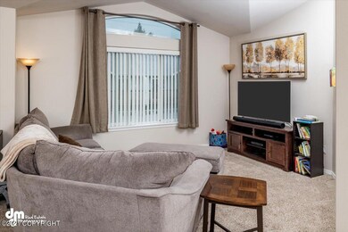 03-Living Room