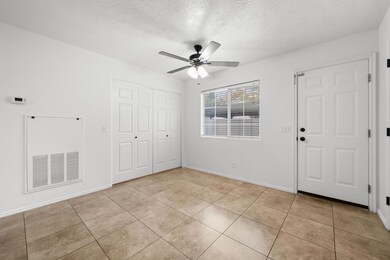 684 W Buena Vista Blvd unit 402, Washington, UT 84780 - photo 5