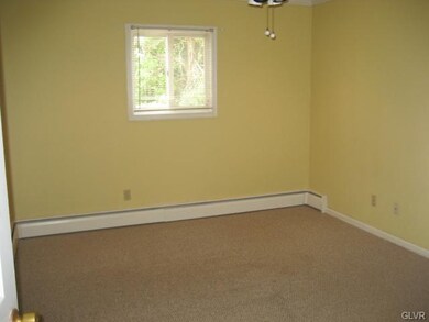 1331 Butternut Ln, Macungie, PA 18062 - photo 6