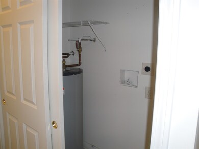 99 Mammoth Rd unit 7, Hooksett, NH 03106 - photo 6