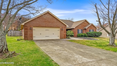 5545 J Riley West Rd, Greenback, TN 37742 - photo 2