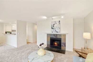 1725 W Sunn Fjord Ln unit J205, Bremerton, WA 98312 - photo 6