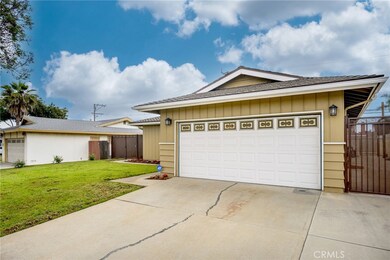 734 E Elsmere Dr, Carson, CA 90746 - photo 3