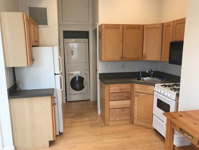 197 Otis St unit C, Cambridge, MA 02141 - photo 2