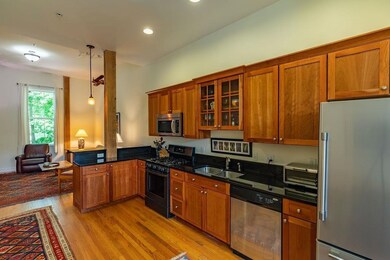 14 Knight St unit 3, Concord, NH 03301 - photo 3