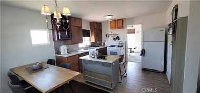 12101 Kern Ave, Boron, CA 93516 - photo 2