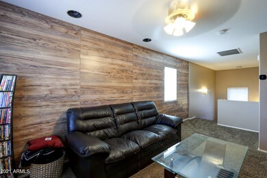 LOFT
