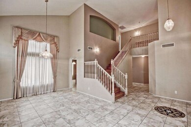 FRONT ROOM