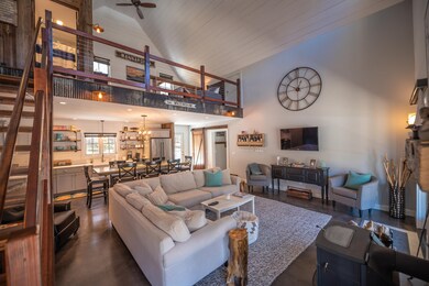 461 Lake Raponda Rd, Wilmington, VT 05363 - photo 3