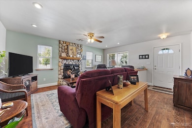 15160 Wade St, Tehachapi, CA 93561 - photo 6