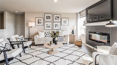 1360 Northview Dr, Waukee, IA 50263 - photo 2