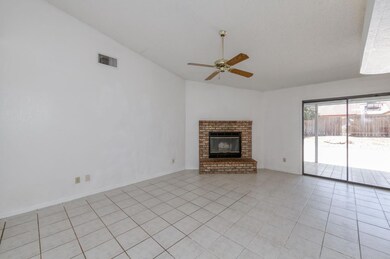 2536 Barstow Ave, Clovis, CA 93611 - photo 6