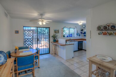 907 E Mesquite Dr unit 4, Tucson, AZ 85719 - photo 6