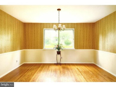 213 Lamp Post Ln, Cherry Hill, NJ 08003 - photo 7