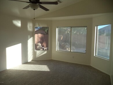 KITCHEN SHOWS  NICE AND BRIGHT