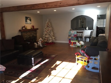 13048 Macneil St, Sylmar, CA 91342 - photo 2