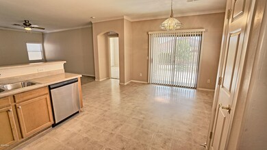 Dining Kitchen 4