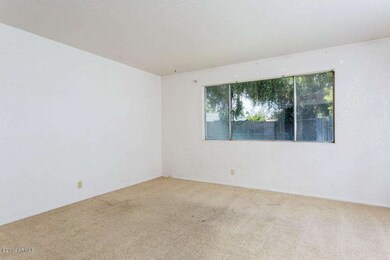 06 Living Room