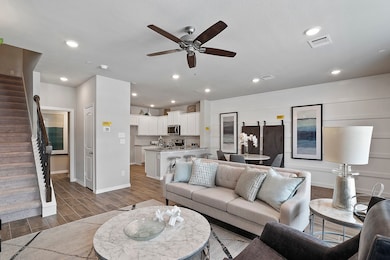 226 Wagon Spoke Way unit 13, Fort Worth, TX 76120 - photo 5