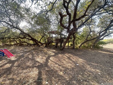 480 Private Road 233, Hondo, TX 78861 - photo 5
