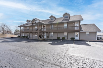4 Memory Ln unit 5, Branson, MO 65616 - photo 2