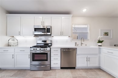 3199 Moon Beam Ave unit 3, Henderson, NV 89052 - photo 2