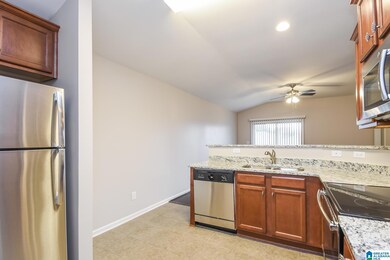 137 Union Station Dr, Calera, AL 35040 - photo 7