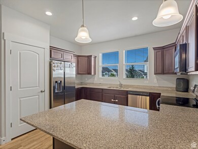 13954 S Champlin Peak Dr, Herriman, UT 84096 - photo 4