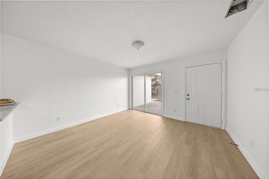 2931 SE 52nd Ave unit B, Ocala, FL 34480 - photo 6