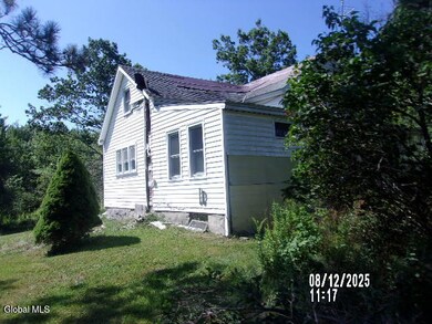 554 Gates Hill Rd W, Middleburgh, NY 12122 - photo 4