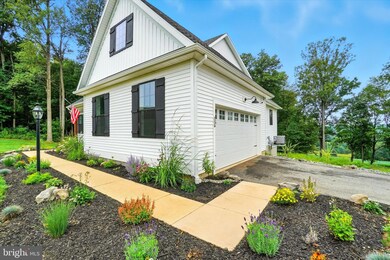 894 Ridgeview Rd, Seven Valleys, PA 17360 - photo 4