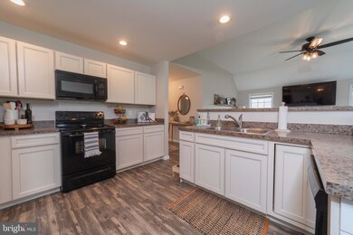 1093 Abagail Cir, Houston, DE 19954 - photo 7