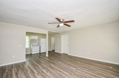 6610 Tierwester St, Houston, TX 77021 - photo 3