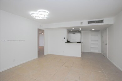Lincoln Tower unit 4030, West Palm Beach, FL 33401 - photo 6
