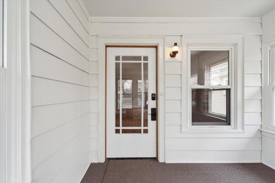 1219 W Barnes Ave, Lansing, MI 48910 - photo 2